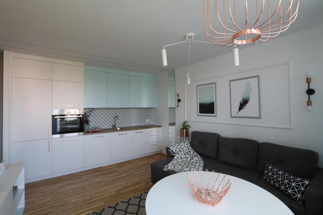 Romaszewskiego Zoliborz Bedroom Pokoj Metro 华沙 外观 照片