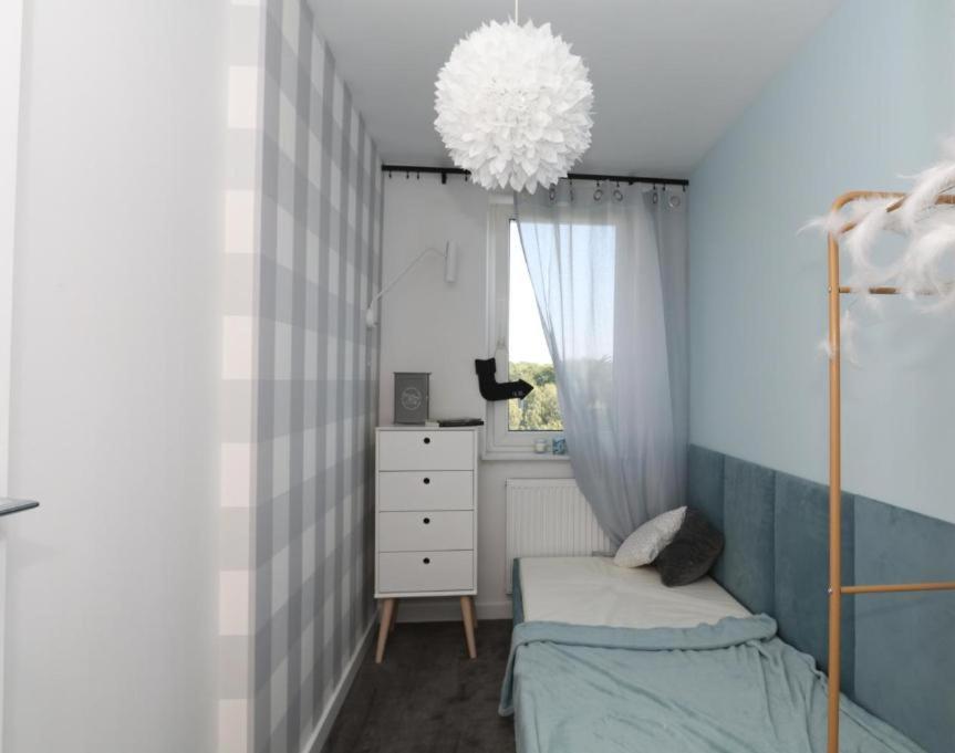Romaszewskiego Zoliborz Bedroom Pokoj Metro 华沙 外观 照片